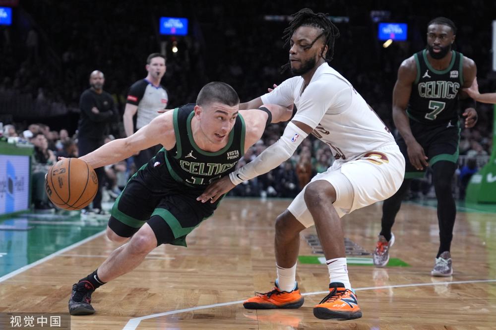 影响赛场上 影响赛场上