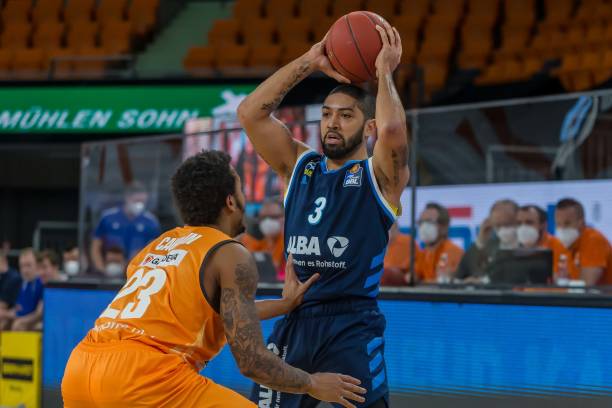 进一步深挖 进一步深挖