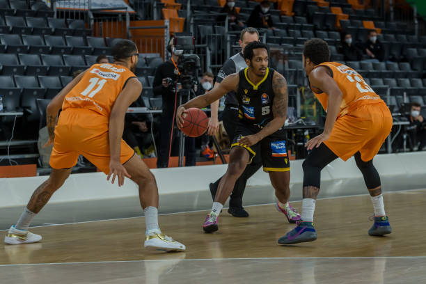 图片插入 图片插入